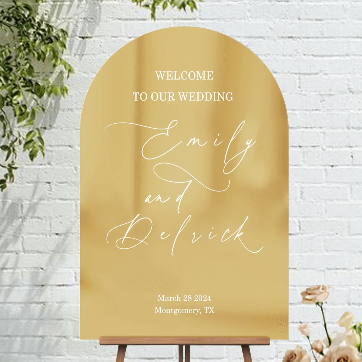Custom Welcome Sign - Elegant Acrylic Mirror with Gold Accent, Perfect for Weddings & Events - giftyourways