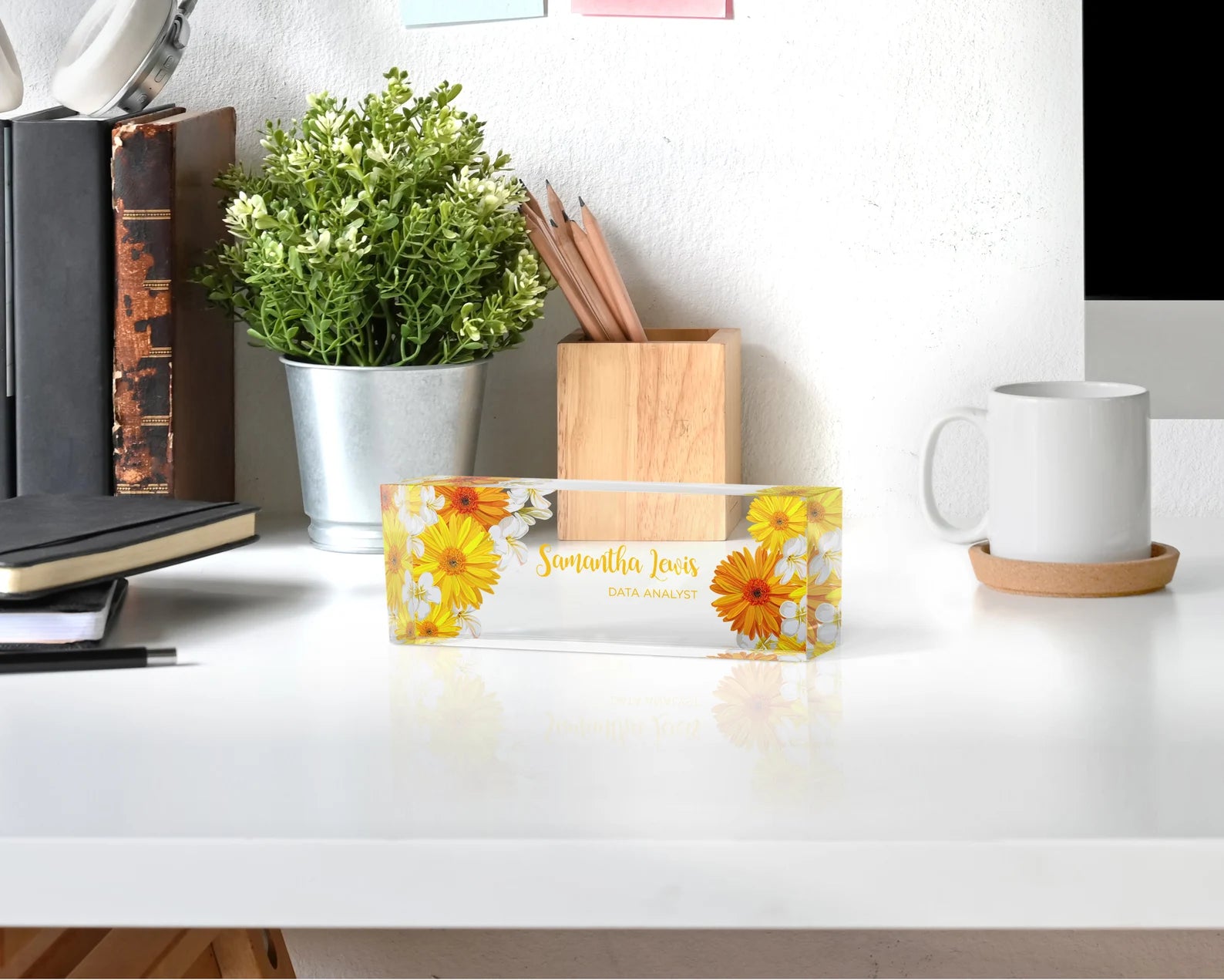 Personalized Flower Name Desk Plaque - Acrylic Name Plate for Office, Teacher, or Home Decor - giftyourways
