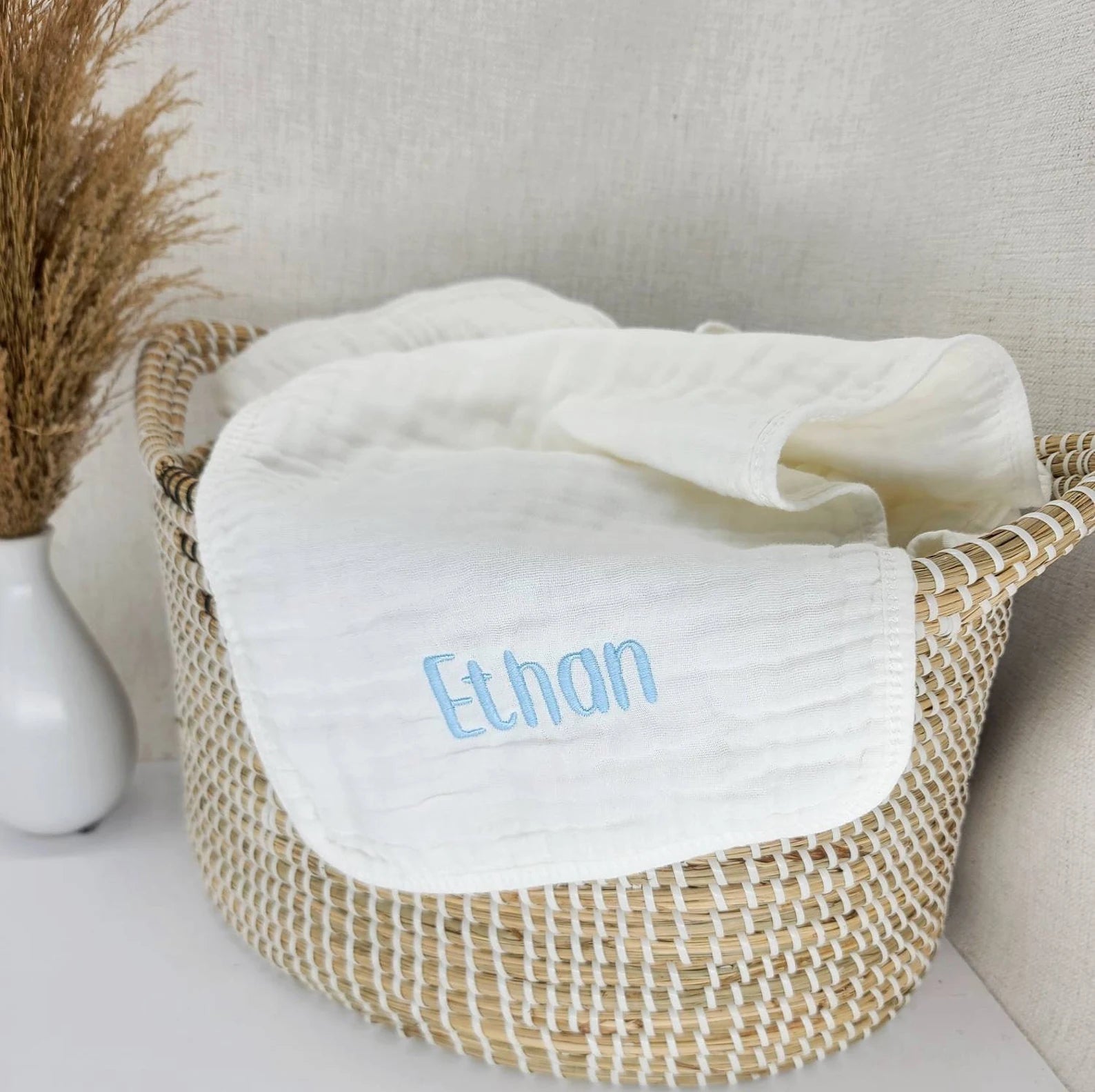 Personalized Muslin Burp Cloths – Soft, Absorbent, and Custom Embroidered - giftyourways